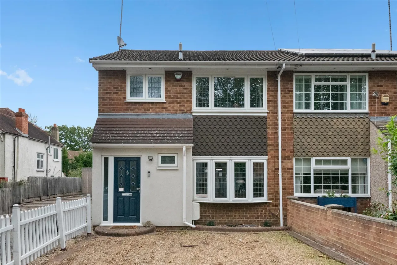3 bed house for sale, Honey Hill, Hillingdon