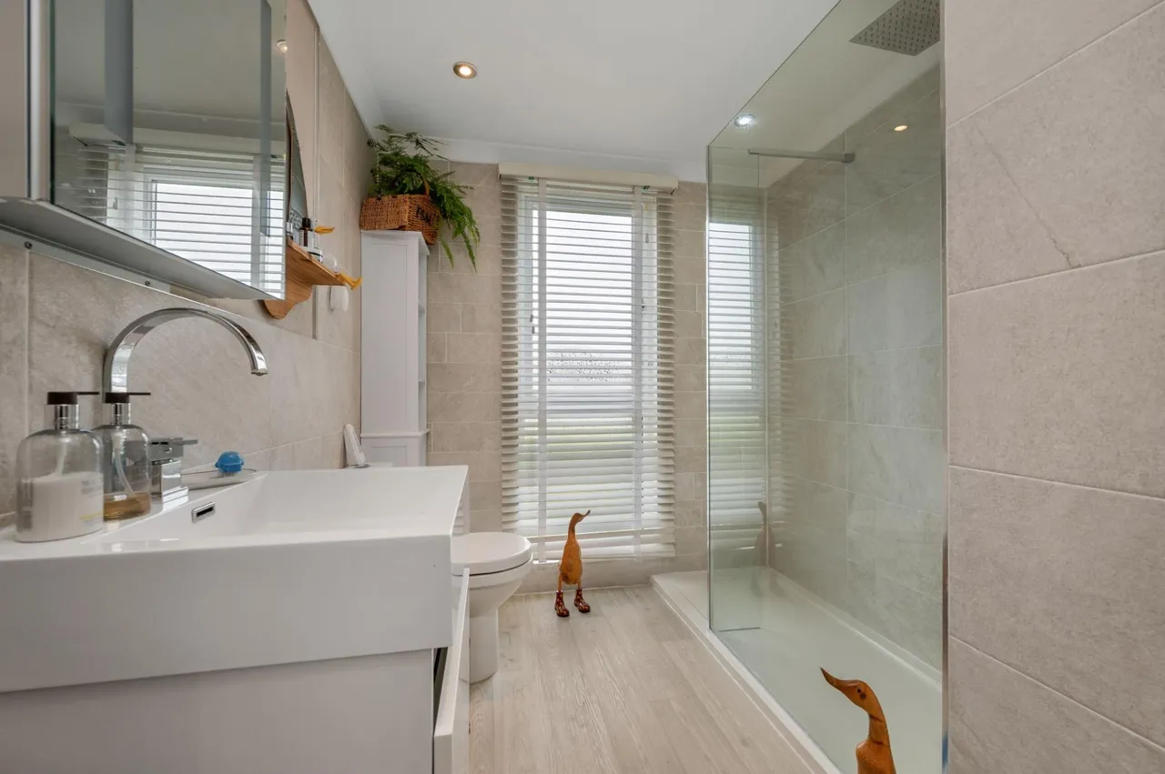 Yarwell Mill, Yarwell, PE8, photo 12