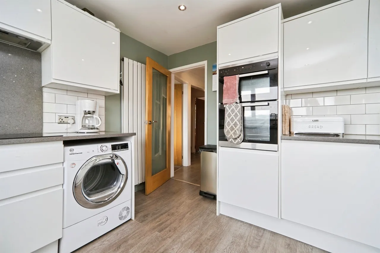 Southlands Grove West, Riddlesden, BD20, photo 6