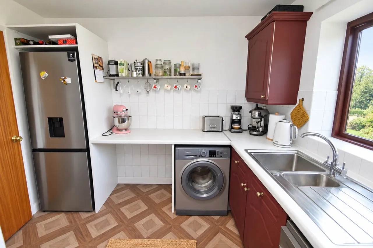 Shipley, Bradford, BD18, photo 5