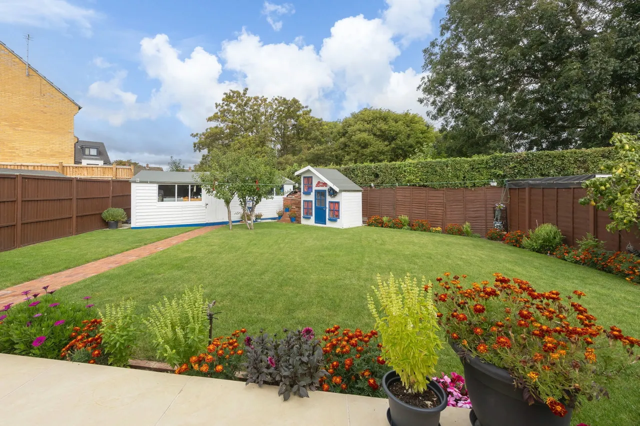 Kingsmead Close, Cheltenham, GL51, photo 20
