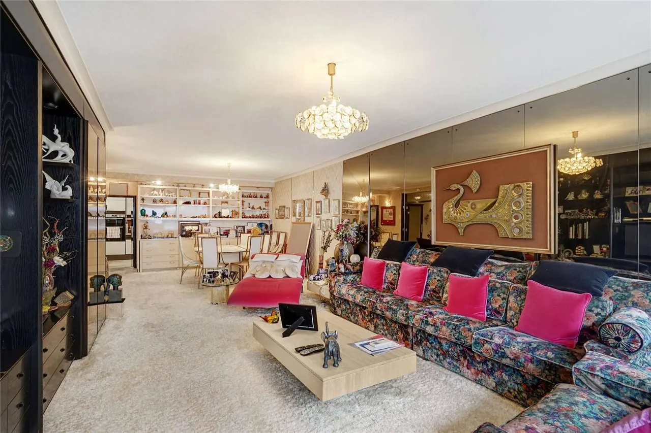 Portland Place, London, W1B 1PR, photo 3