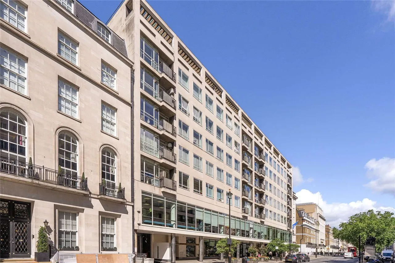 4 bed flat for sale — Portland Place, London, W1B 1PR