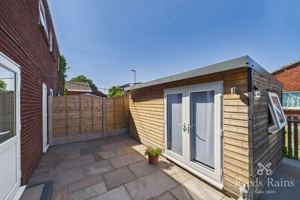 Taylor Crescent, Ossett, West Yorkshire, WF5, photo 6