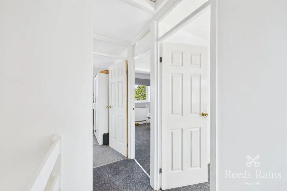 Taylor Crescent, Ossett, West Yorkshire, WF5, photo 8