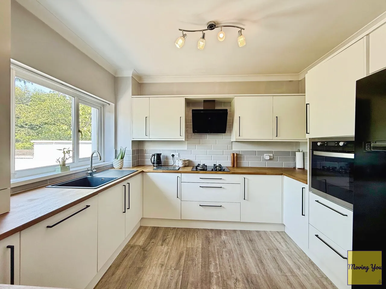 Ynys Y Mond Road, Alltwen, Pontardawe, SA8 3BA, photo 9