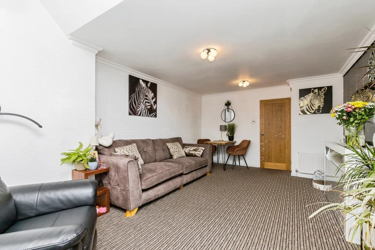 Oakapple Close, Crawley, RH11, photo 6