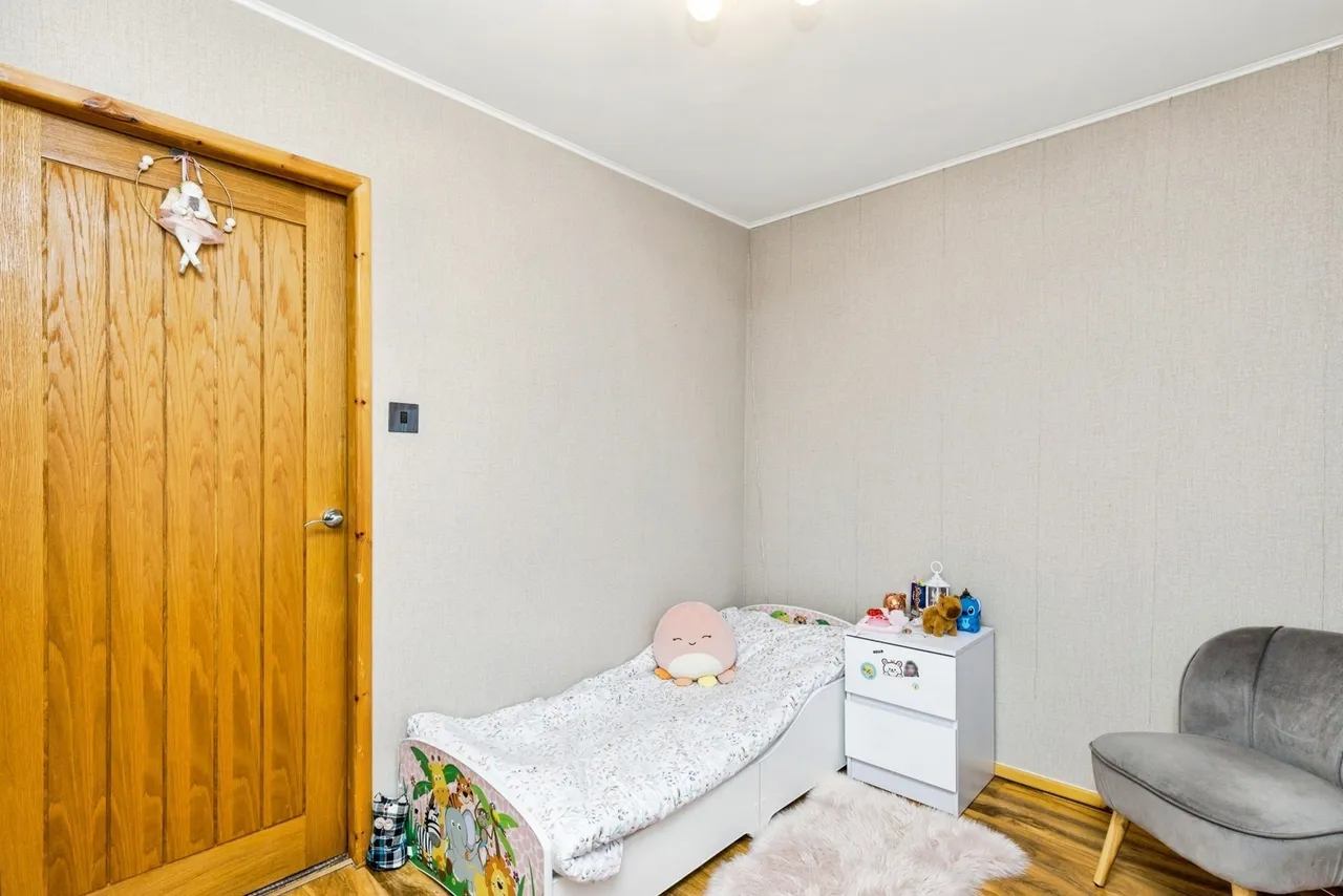 Oakapple Close, Crawley, RH11, photo 11