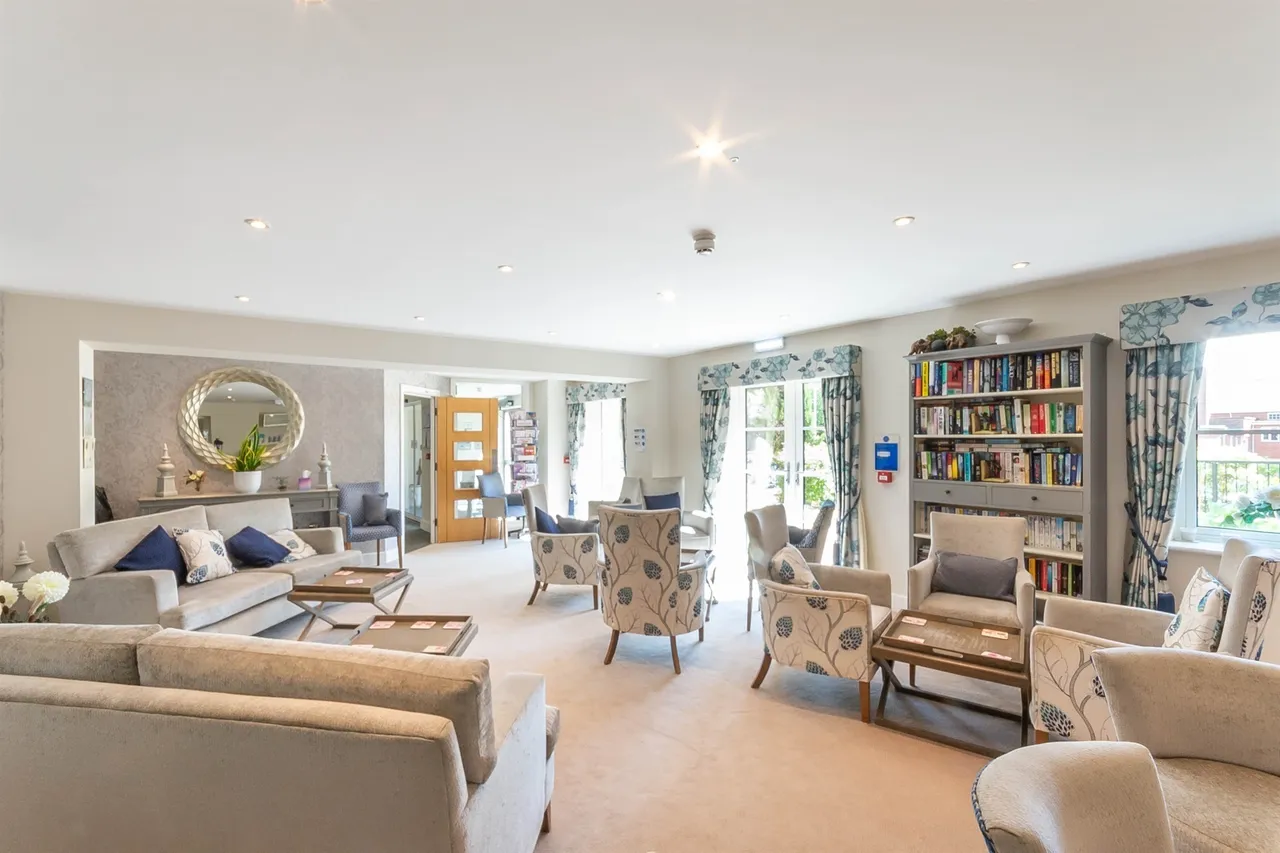 1 bed flat for sale — White Horse Lane, Maldon