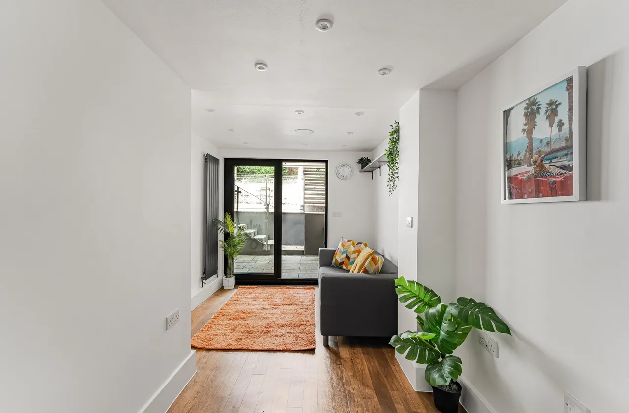 Kingsland Road, Hackney, E8, photo 5