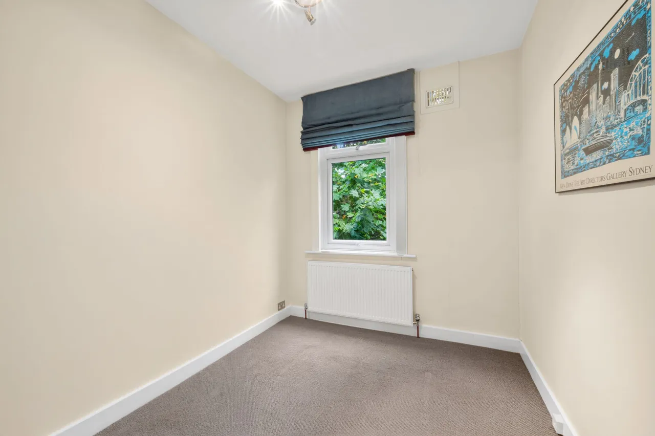 Ethelbert Road, Wimbledon, SW20, photo 17