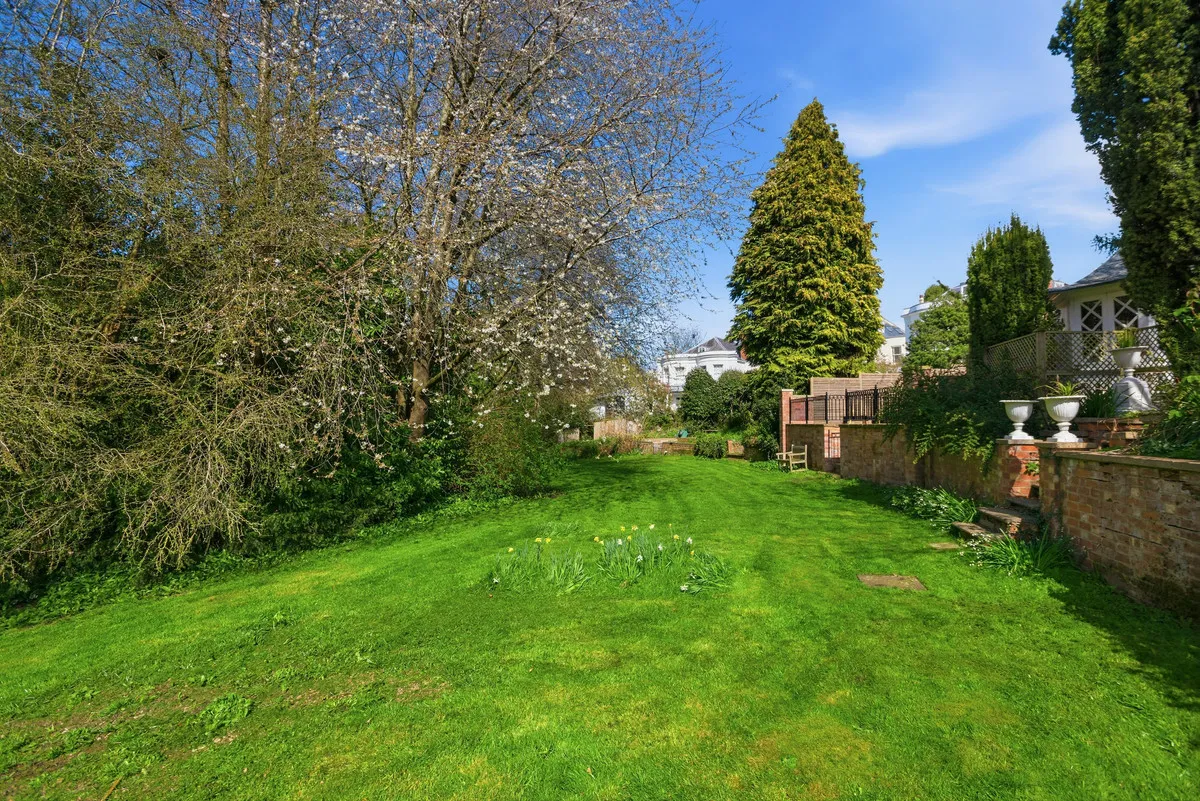 Clarendon Crescent, Leamington Spa, CV32, photo 6