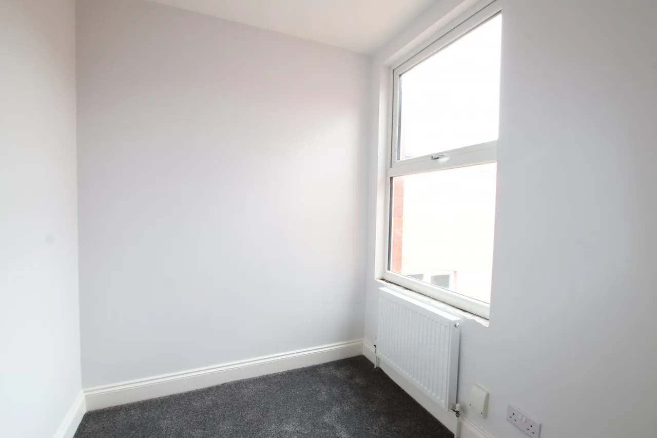 Nottingham Road, New Basford, Nottingham, photo 16