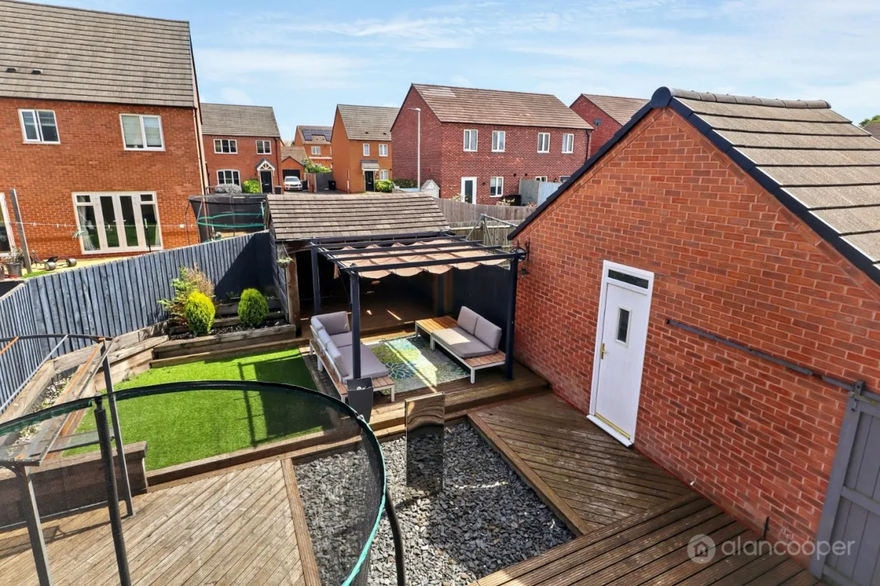 Harrow Lane, Weddington, CV10, photo 28