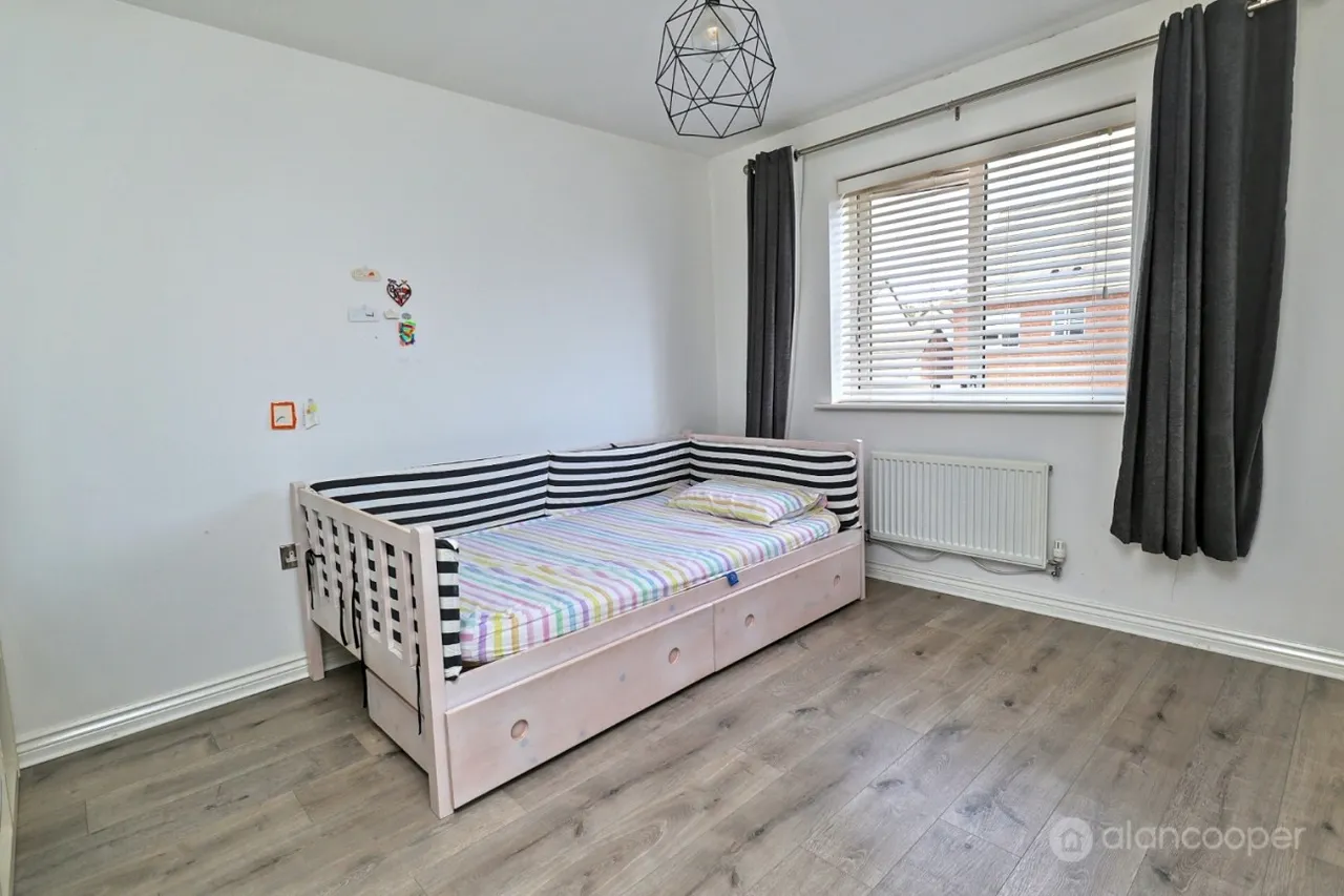 Harrow Lane, Weddington, CV10, photo 21