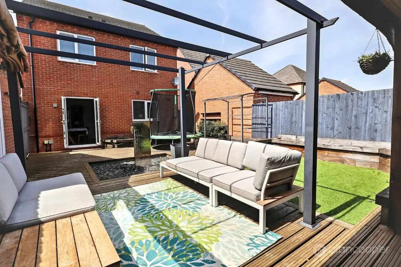 Harrow Lane, Weddington, CV10, photo 33