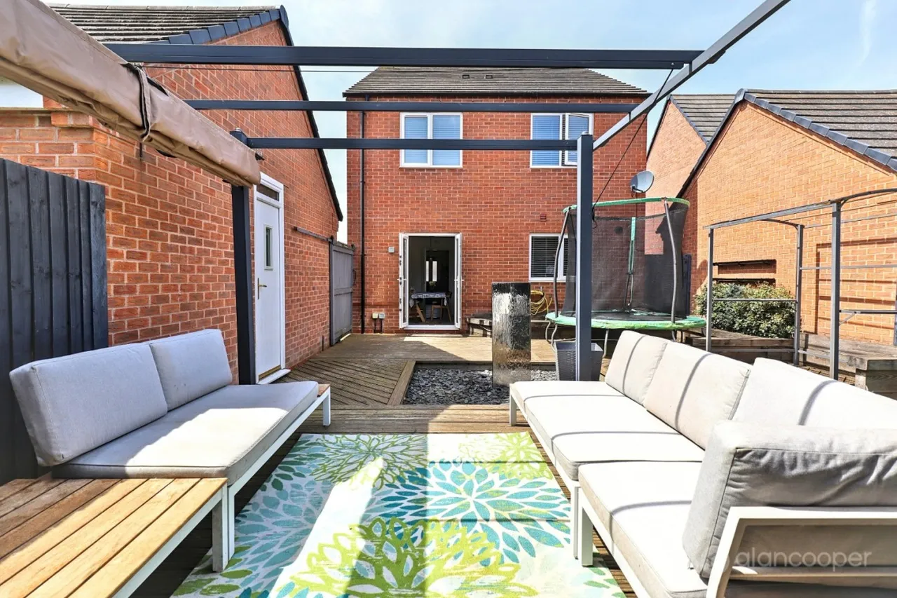 Harrow Lane, Weddington, CV10, photo 34