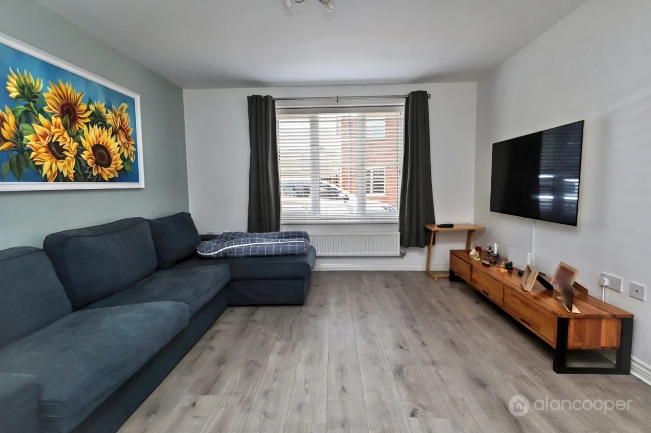 Harrow Lane, Weddington, CV10, photo 4