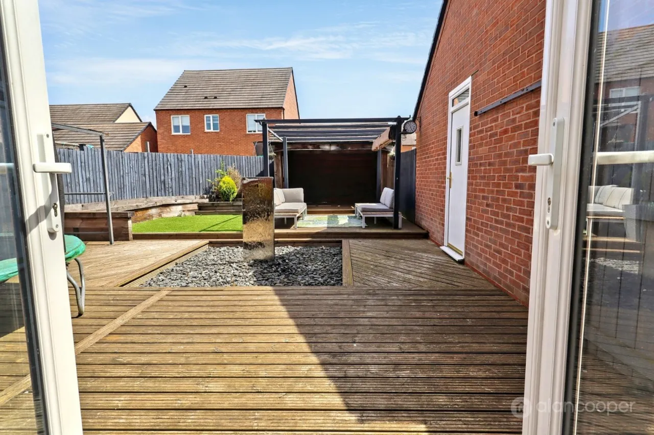 Harrow Lane, Weddington, CV10, photo 10