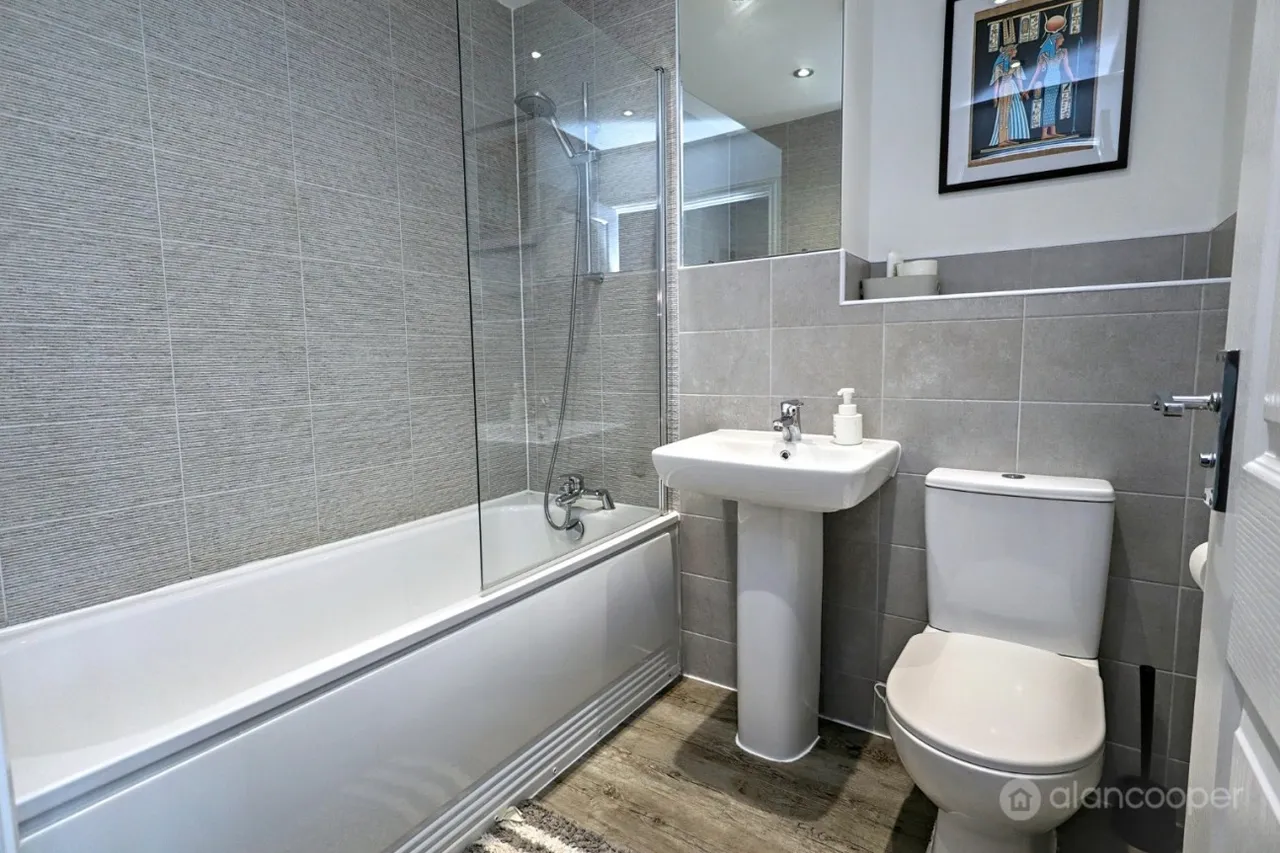 Harrow Lane, Weddington, CV10, photo 26