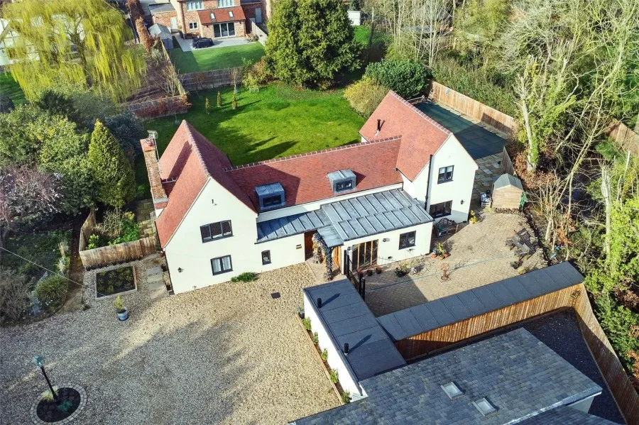 House Under Offer with 4 bedrooms in Sheering, Bishop's Stortford, CM22, photo 37