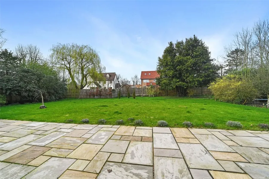 House Under Offer with 4 bedrooms in Sheering, Bishop's Stortford, CM22, photo 36