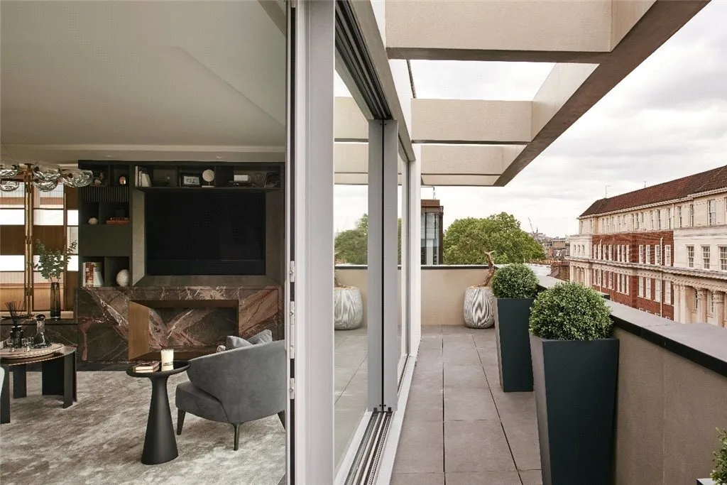 Portman Square, London, W1H, photo 2