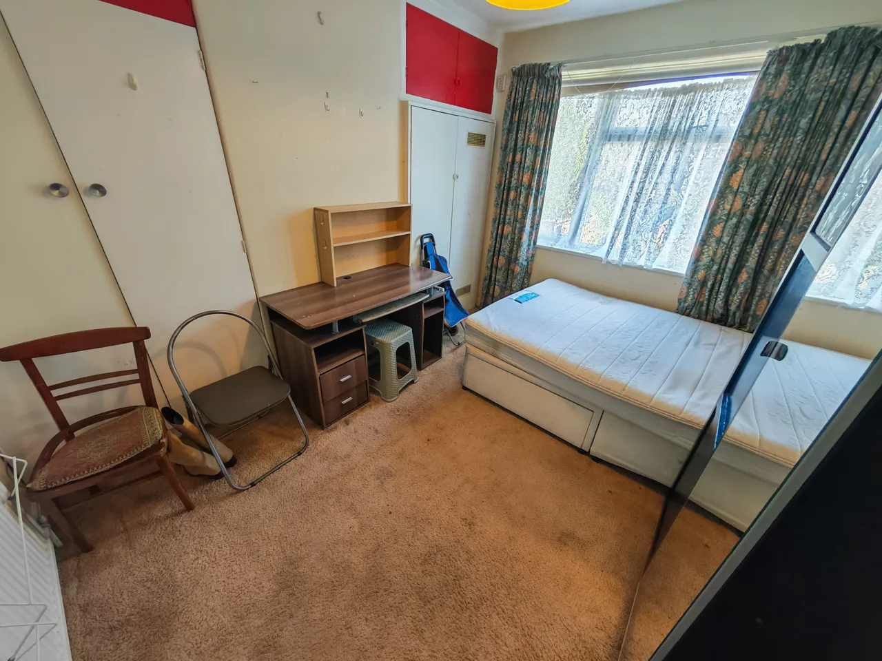 Wood End Lane, Northolt, UB5, photo 9