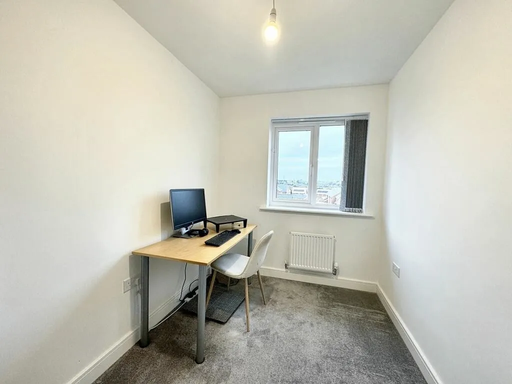 Viewings Available 7 days a week, photo 9