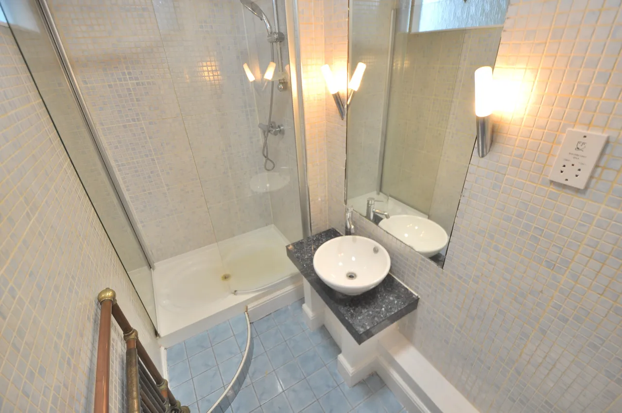 Royal Terrace, Barrak Road, Northampton, NN1, photo 6