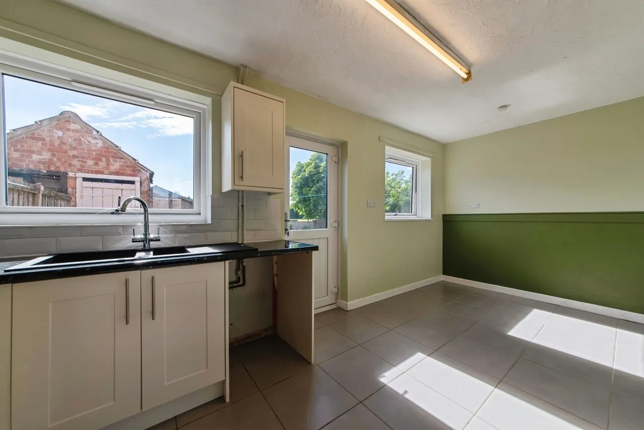 Money Bridge Lane, Pinchbeck, Spalding, photo 3