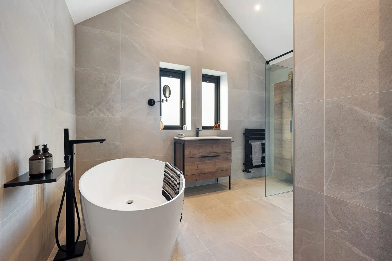 Hatlex Drive, Hest Bank, LA2, photo 20