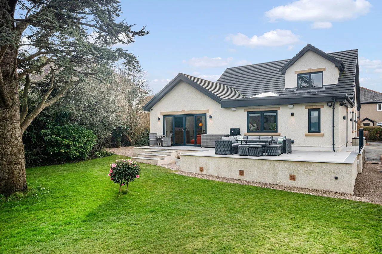 Hatlex Drive, Hest Bank, LA2, photo 2