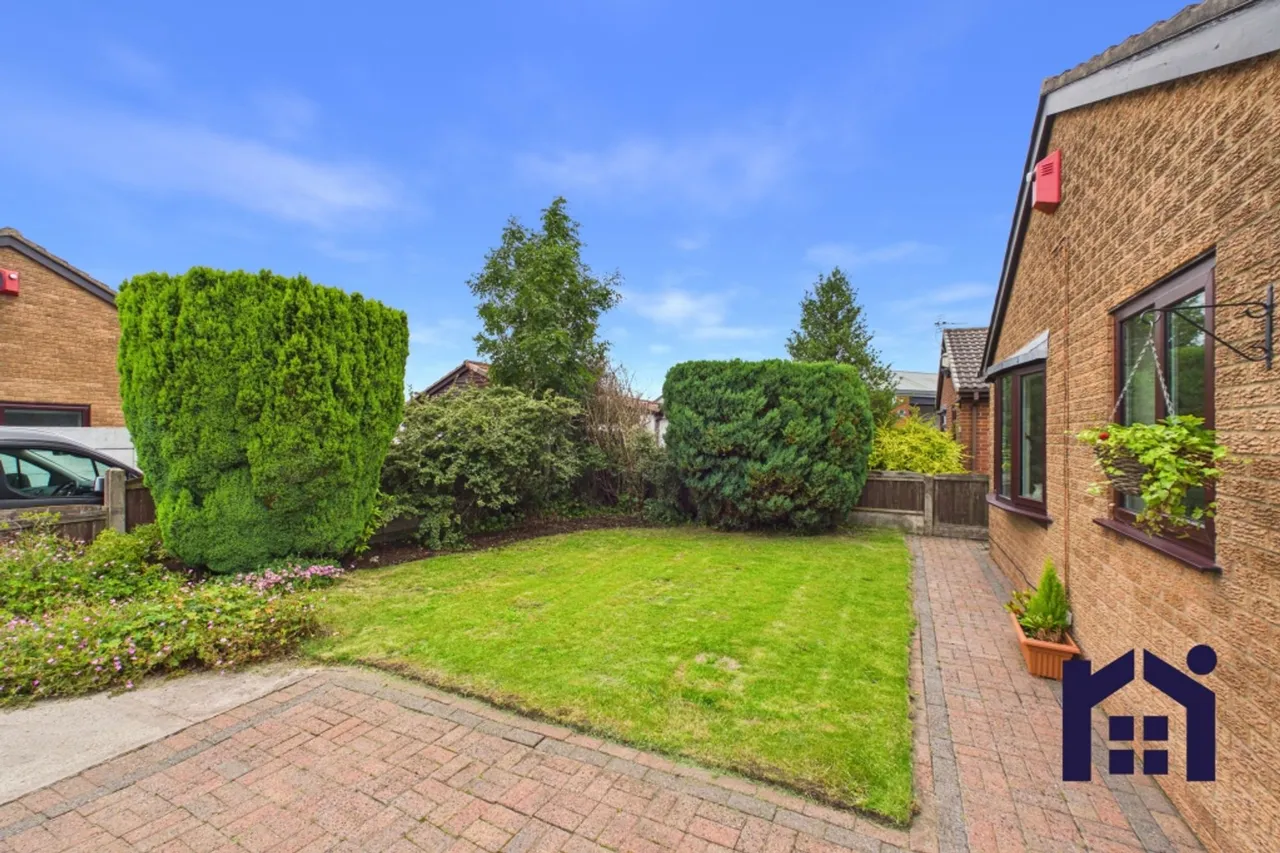 The Hazels, Coppull, Chorley, PR7 5BN, photo 17