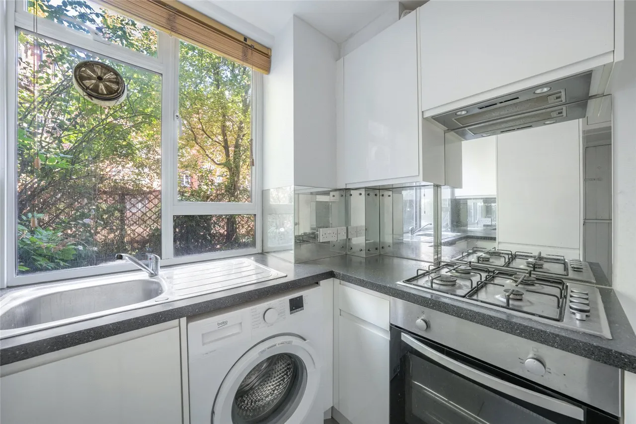 Charlbert Court, Charlbert Street, St John's Wood, London, NW8, photo 9
