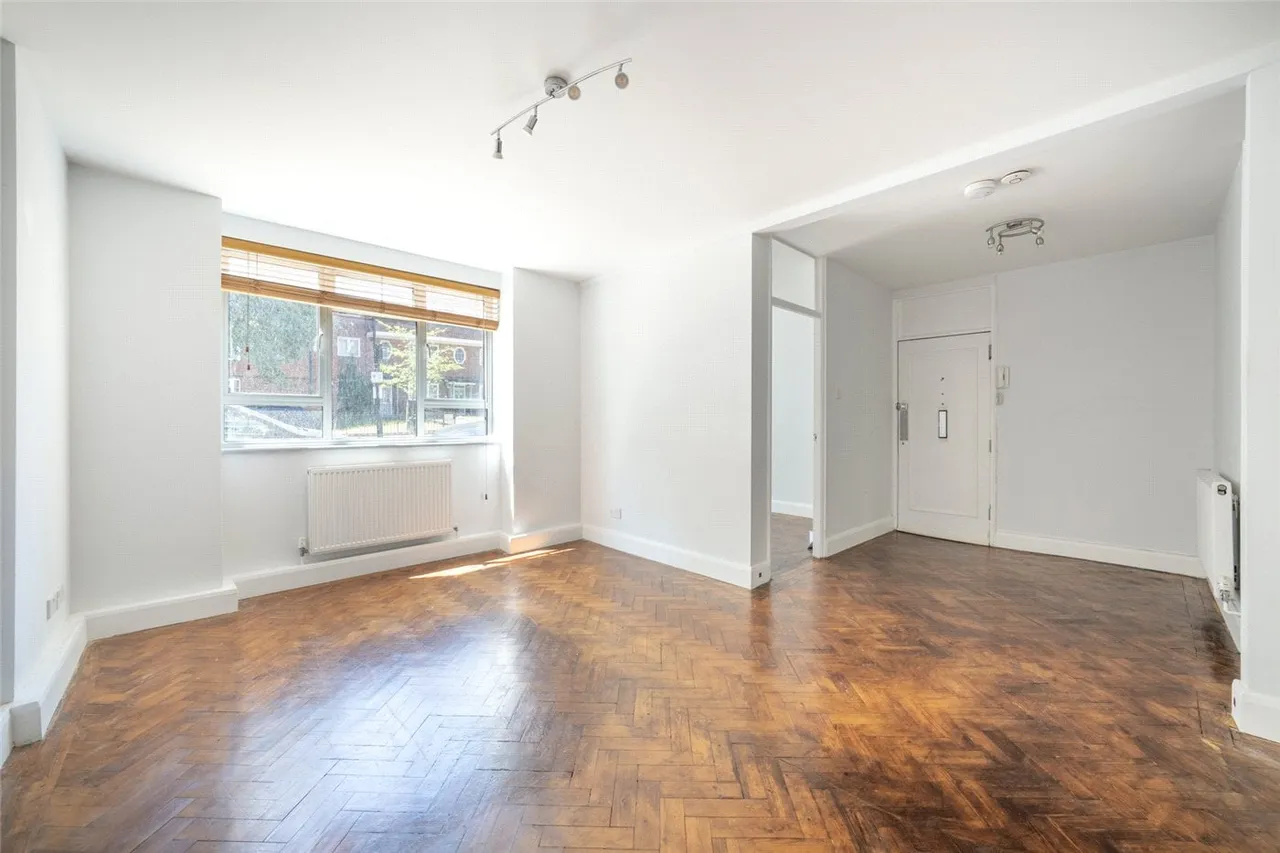 Charlbert Court, Charlbert Street, St John's Wood, London, NW8, photo 2