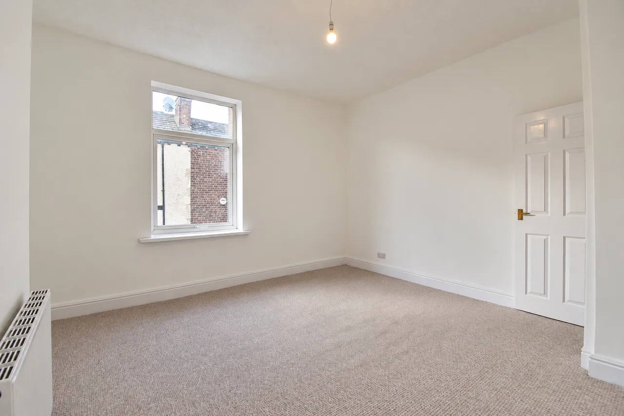 Canal Street, Adlington, PR7, photo 4