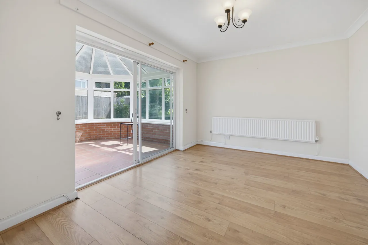 Millands Close, Newton, SA3, photo 6
