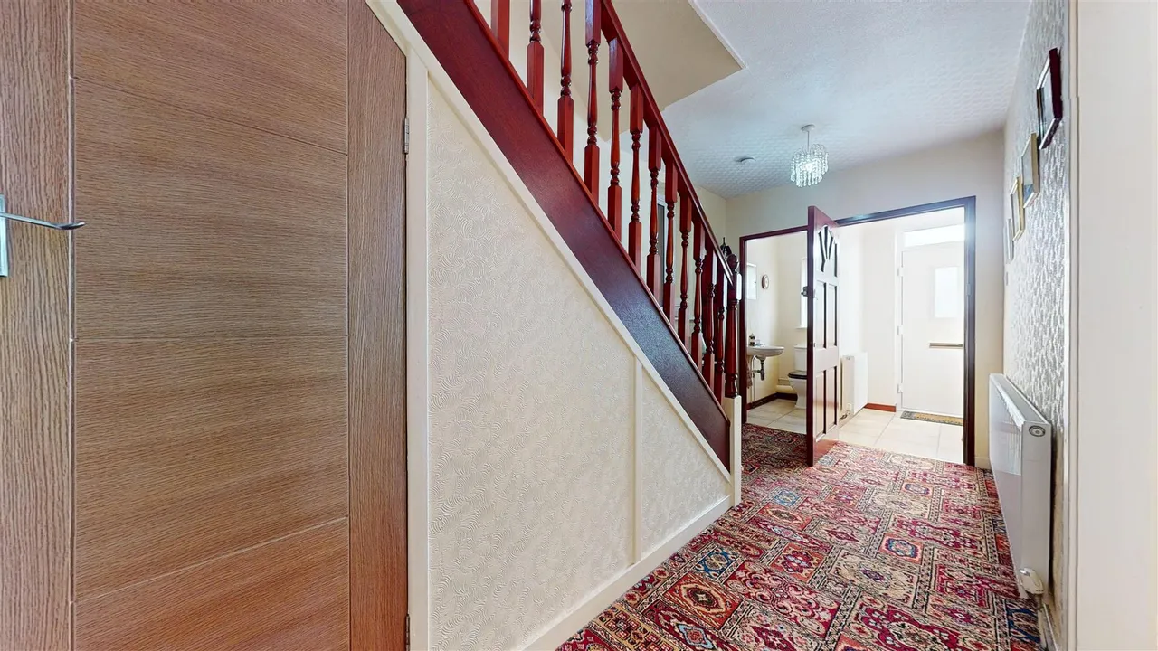 Lawrence Road, Windle, photo 15