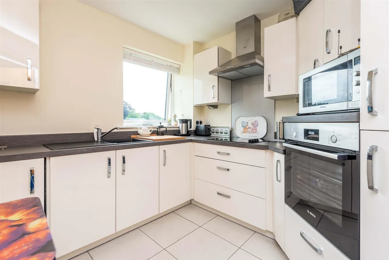 Kingsway, Stafford, ST16, photo 7