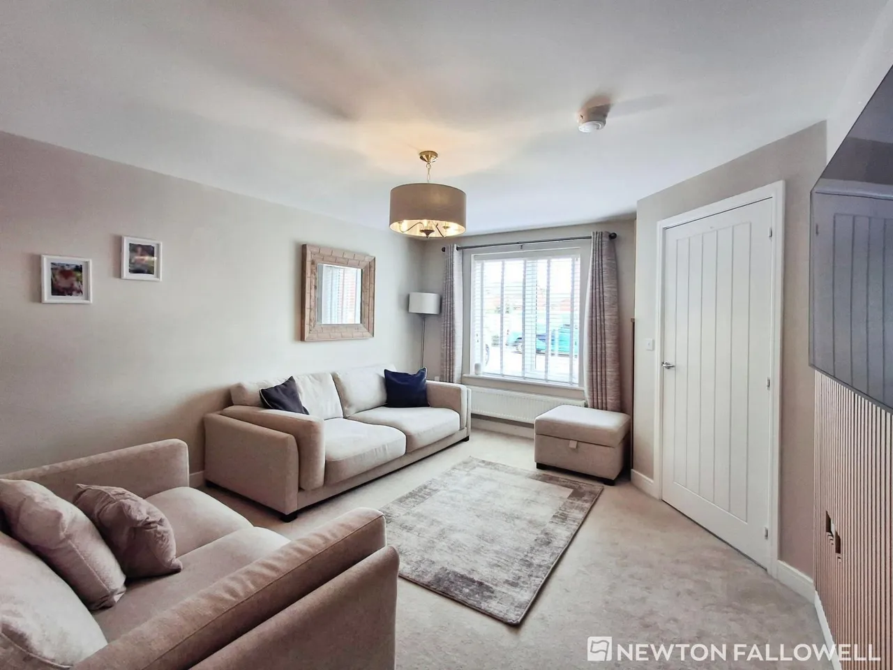 Watkins Glen Court, Bourne, PE10, photo 2
