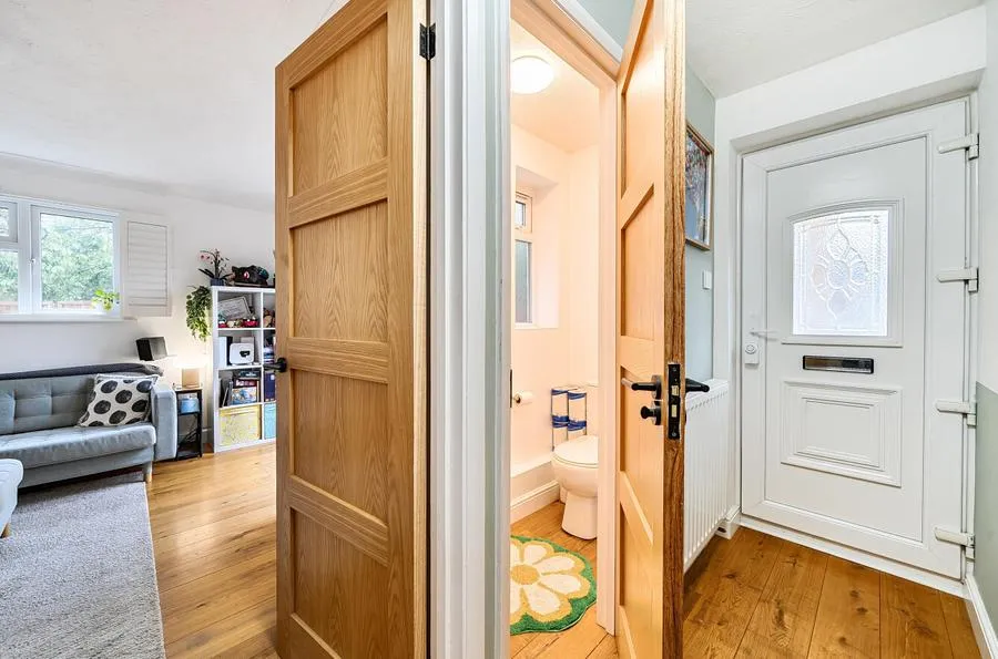 Lowden Close, Winchester, SO22, photo 9