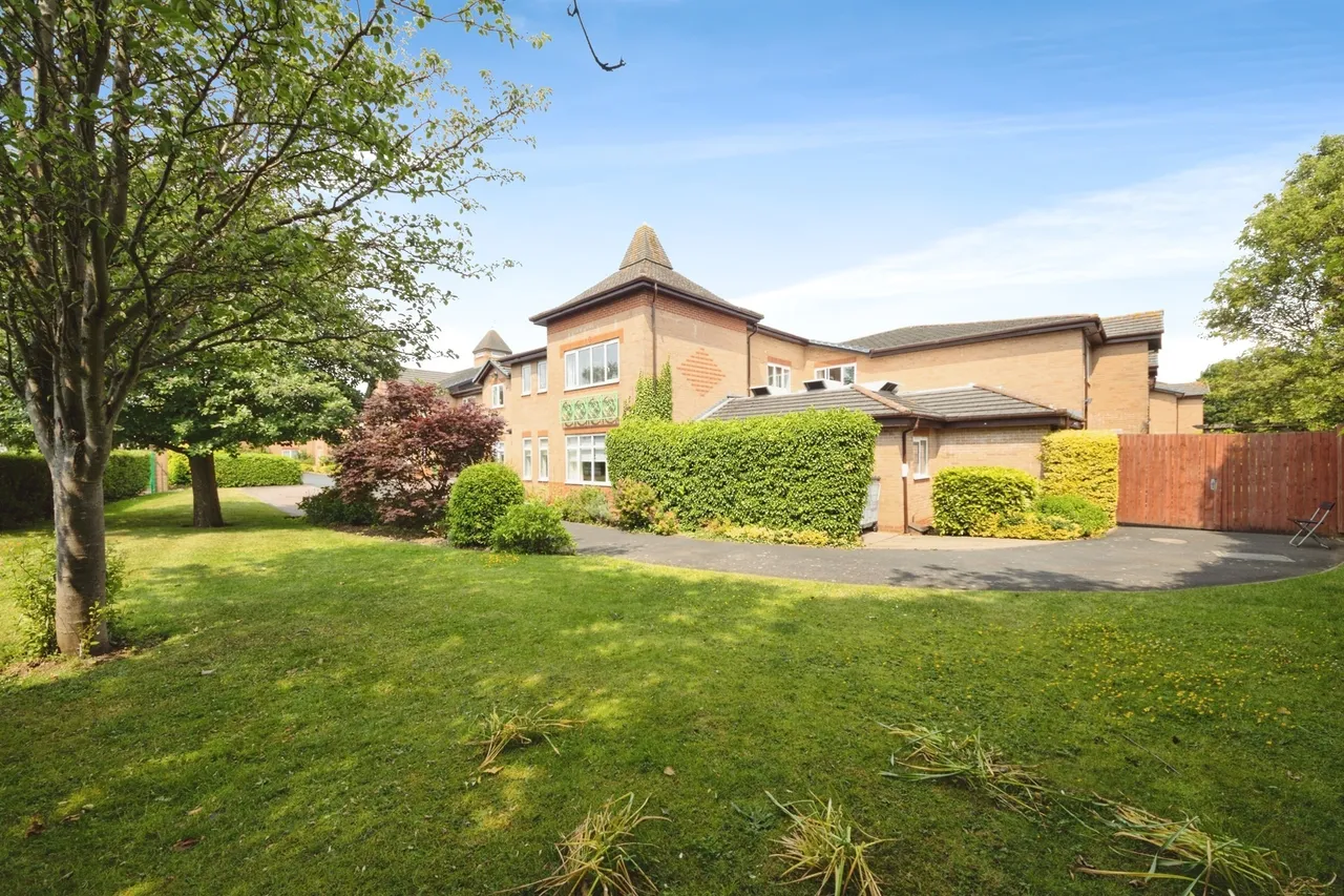 Ulleries Road, Solihull, B92, photo 14