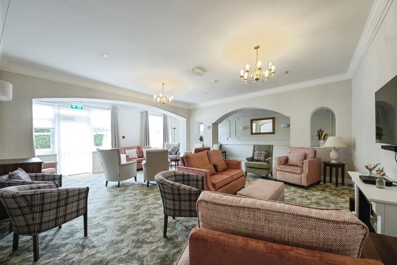 Ulleries Road, Solihull, B92, photo 6