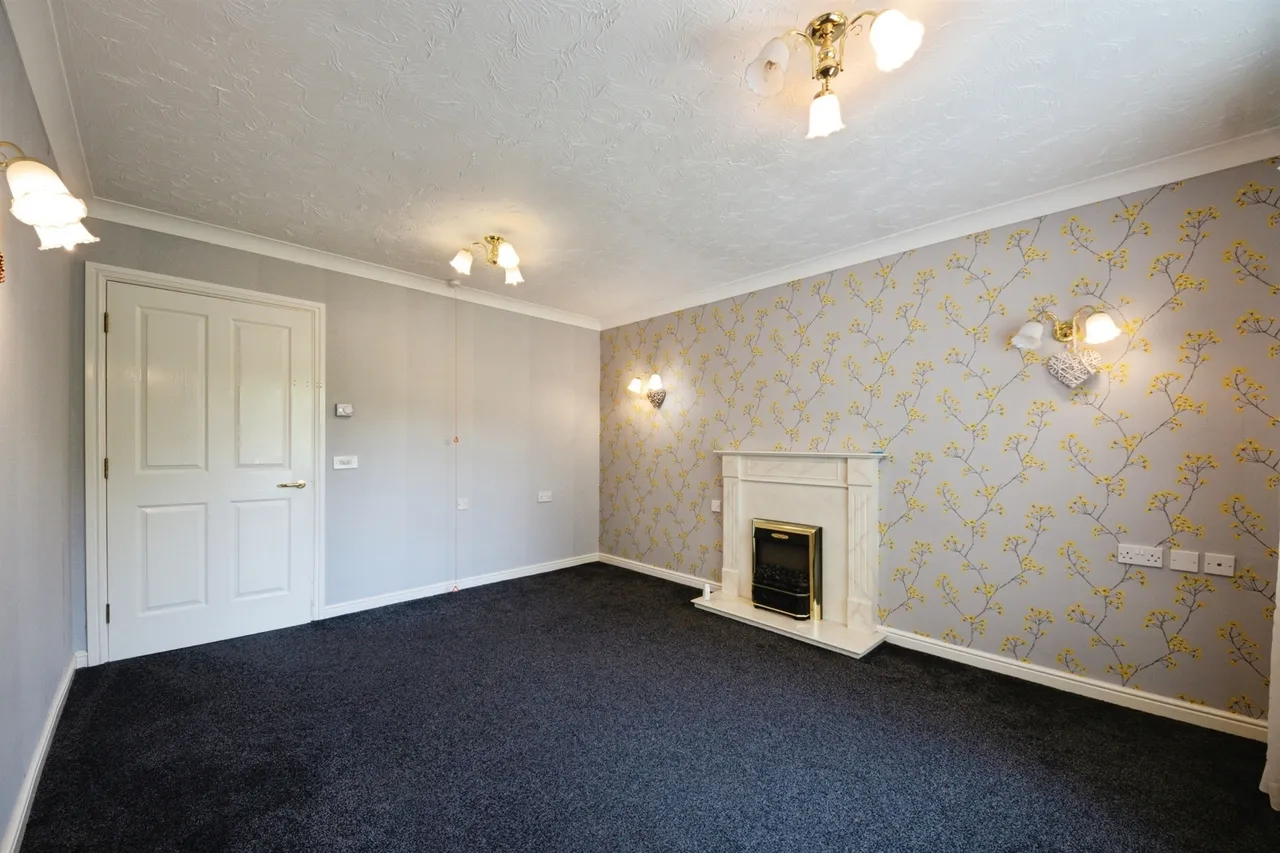 Ulleries Road, Solihull, B92, photo 5