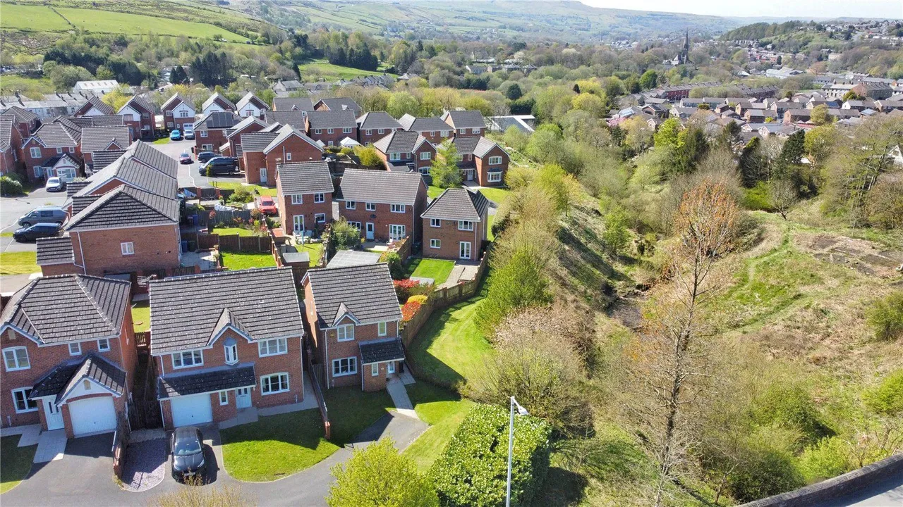 Repton Close, Bacup, OL13, photo 23