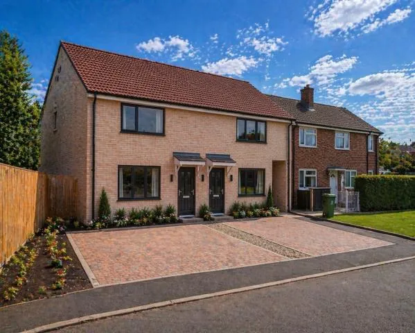 2 bed house for sale, Normandy Crescent, Oxford, OX4