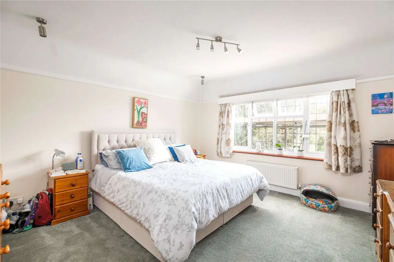 Rookes Lane, Lymington, Hampshire, SO41 8FP, photo 9