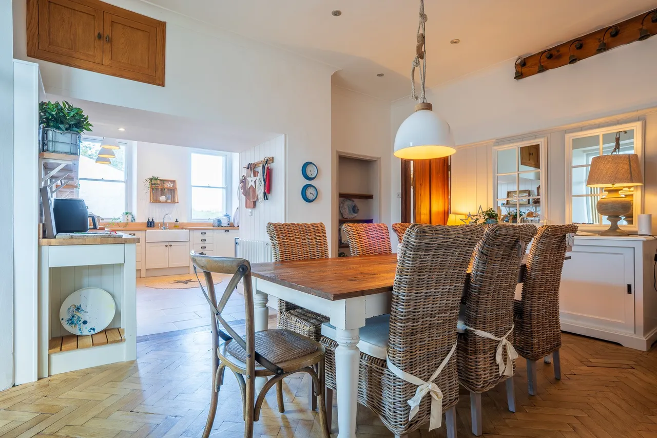 Hen Ficerdy, Abererch, Pwllheli, Gwynedd, LL53 5YH, photo 7