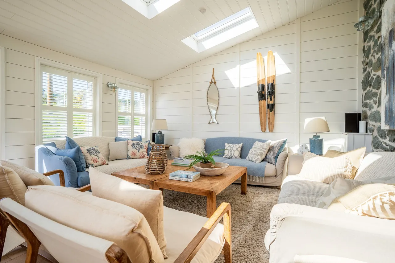 Hen Ficerdy, Abererch, Pwllheli, Gwynedd, LL53 5YH, photo 10